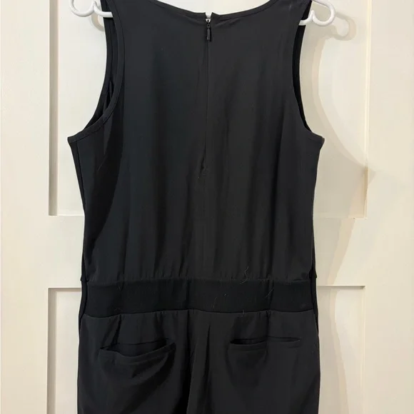 Jumpsuit with pockets - Picture 3 of 8